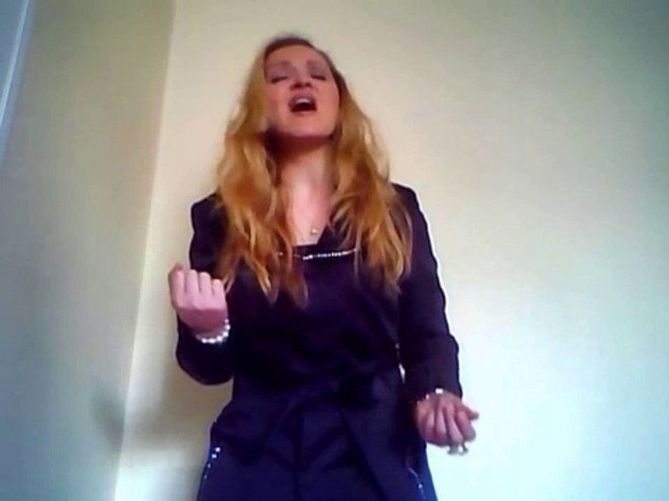 Edith Piaf L'Hymne à l'amour Cover by Iliana