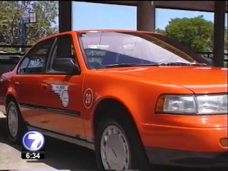 Taxistas creen que licitación para servicio del aeropuerto violenta sus derechos