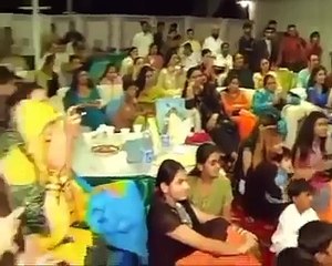 pAKISTANI WEDDING_BOY DANCING ON HIS MENDII BY FAIZAN KHAN