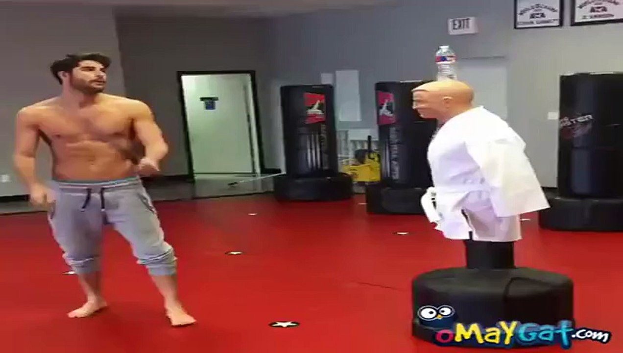 unblievable kick