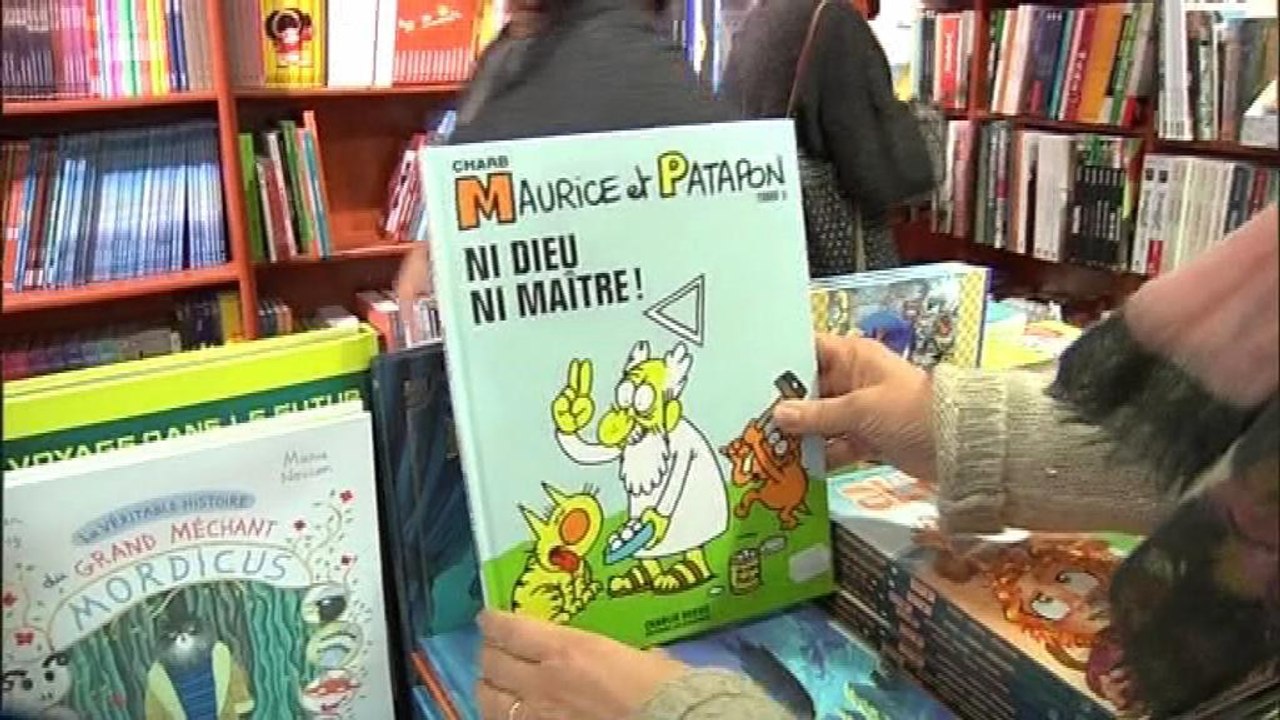 Les albums de Charlie Hebdo s'arrachent aussi