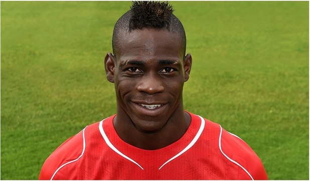 Balotelli, Cristiano Ronaldo'yu taklit etti