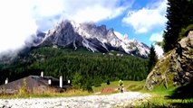 IN MOUNTAIN BIKE SULLE DOLOMITI