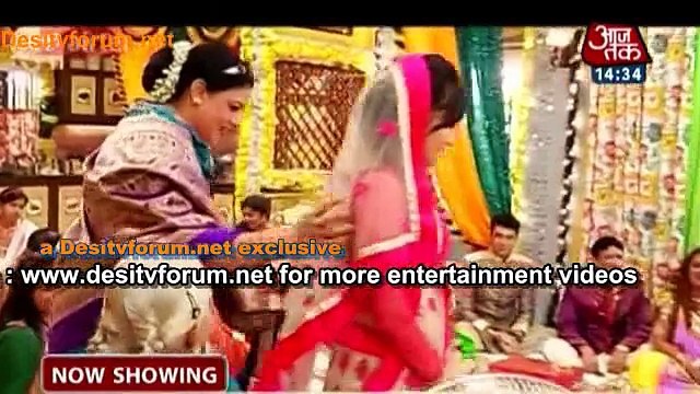 Pooja Se Pehle Hua Ragini Ka Makeover – Itna Karo Na Mujhe Pyaar