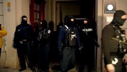 Berliner Polizei nimmt zwei mutmaßliche islamistische Extremisten fest