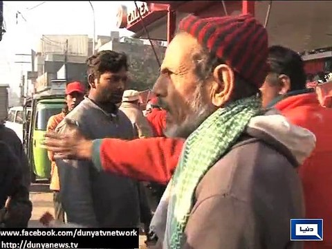 Dunya News-Petrol shortage continues for Four consecutive day