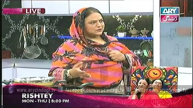 Lifestyle Kitchen, 16th January 2015, Thames lath thohk, Glutinous Rice, Hinjo Soup & Gajrela