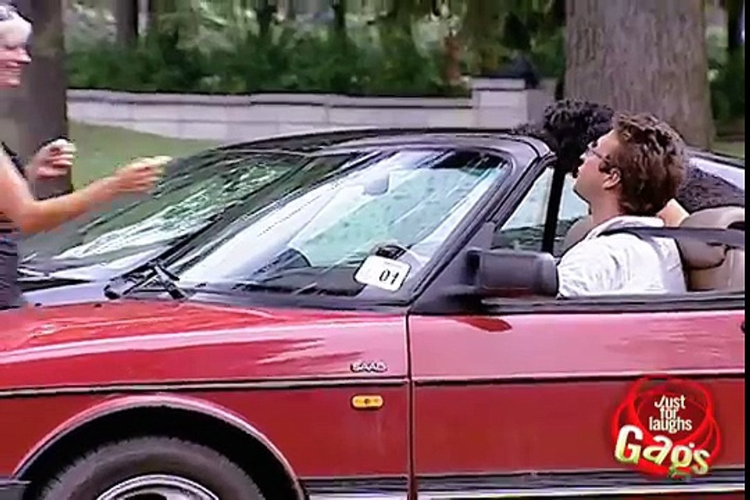 Erkeklere Yapılan Pis Şaka!