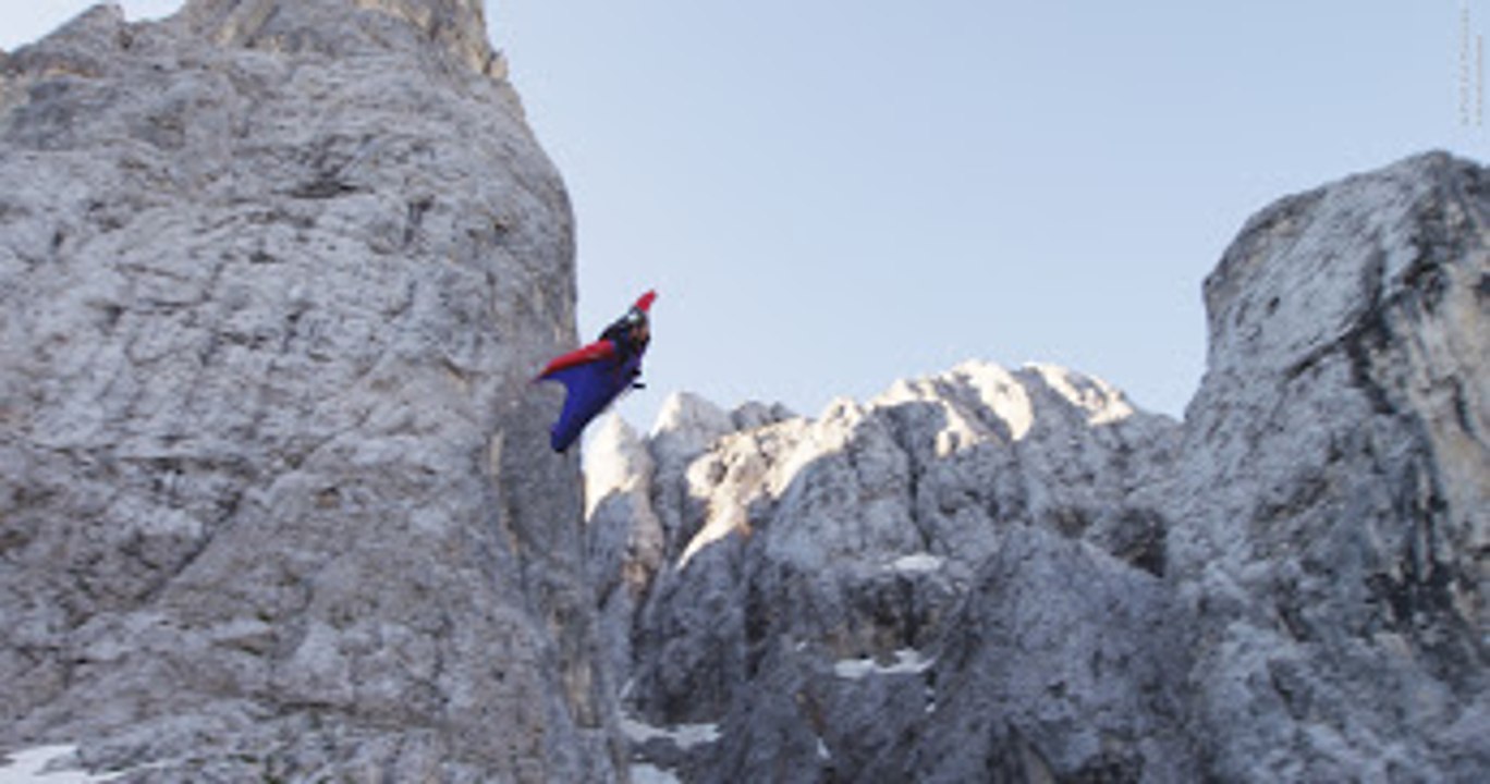 Addicted To Life Trailer (deutsche UT)