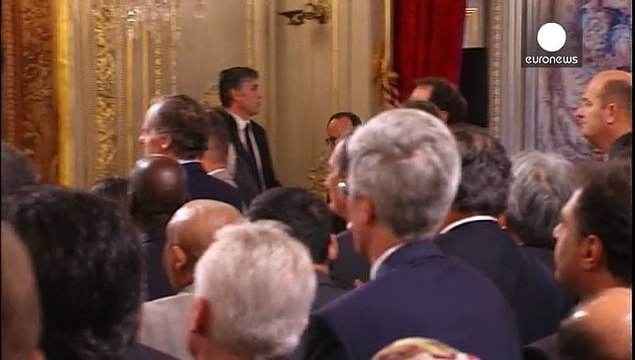 Kampf gegen Terror: Hollande nimmt Internet ins Visier