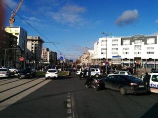Paris'te Postanede Rehine Krizi
