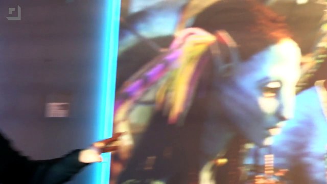 Elite Screens Bring Bright Projection Screens to #CES2015 - GeekBeat Tips & Reviews