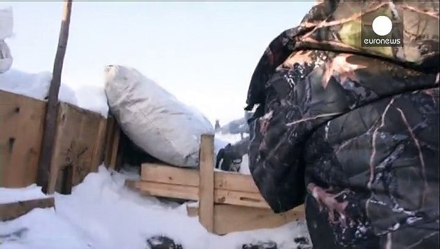 Fighting at Donetsk airport escalates