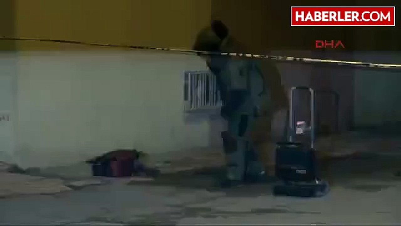 Adıyaman - Sağlık Ocağı Yanına Bırakılan Valiz Bomba Paniğine Yol Açtı