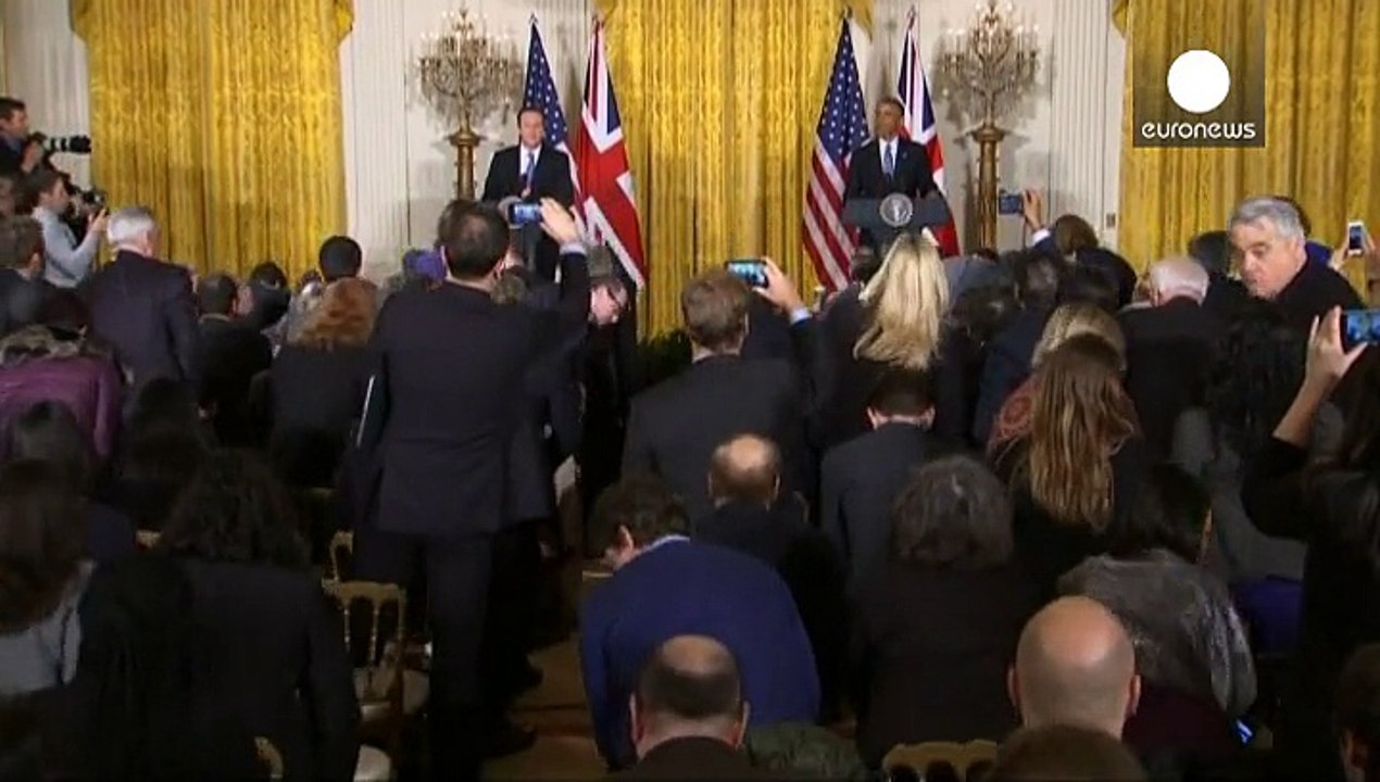 Obama urges Congress not to trigger new sanctions against Iran