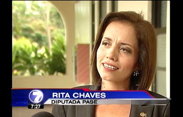 Ley que pretende fecundar hasta doce embriones enciende los ánimos en el Congreso