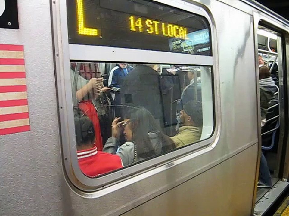 L train at Grand Street