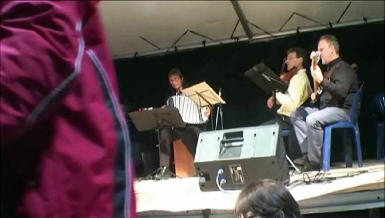 Folkadie sur la Grand-Place de Nivelles