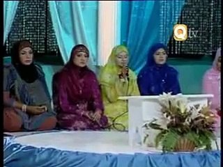 To Nawaz Nay Pay Aay  by Huriya Rafiq,