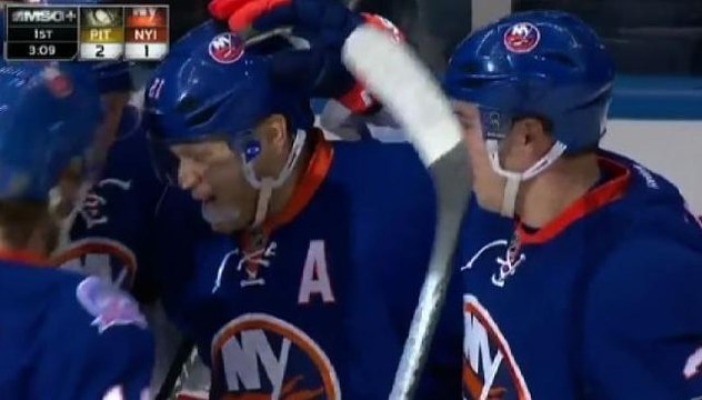 Okposo Scores 4 Goals in Islanders' Win
