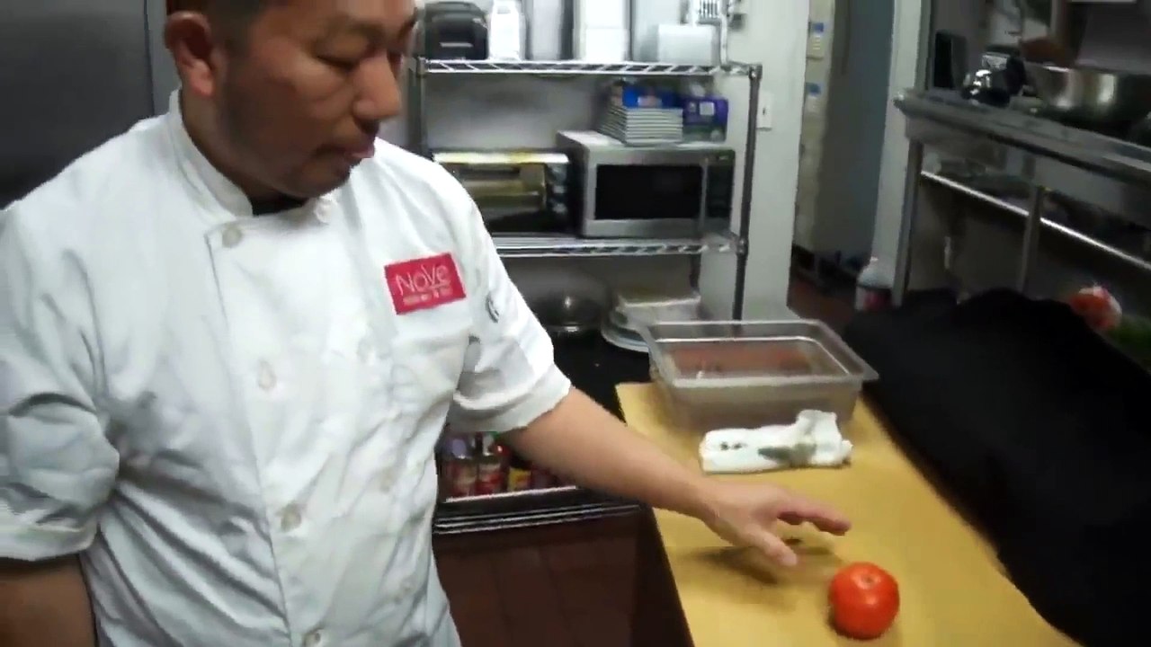 Making Flower with a Tomatto.
