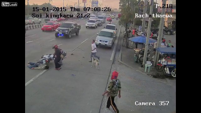 Dunya News - Biker not paying attention rear ends Car