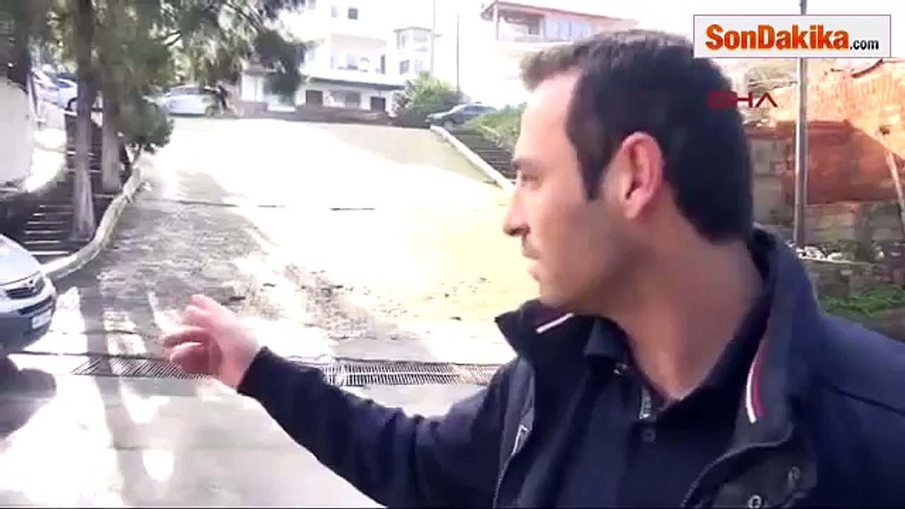 Un gars sauve un bébé qui se dirige vers un fossé de 10 mètres !