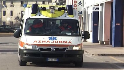 PESTATO A SANGUE DAI BULLI