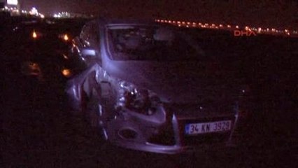 Ankara'da 7 Aracın Karıştığı Zincirleme Trafik Kazasında 3 Kişi Yaralandı