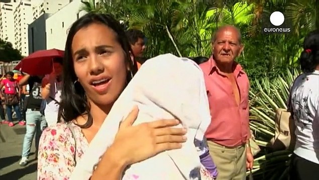 Petrol fiyatlarındaki düşüş Venezuela ekonomisini vurdu