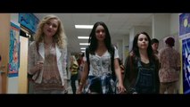 The DUFF Official Trailer #2 (2015) - Bella Thorne, Mae Whitman Comedy HD