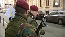 نیروهای امنیتی بلژیک بدنبال یکی از مظنونان به انجام عملیات گسترده تروریستی