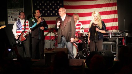 Todd Allen Herendeen & Follow That Dream Band do 'Daddy Sang Bass' 2015