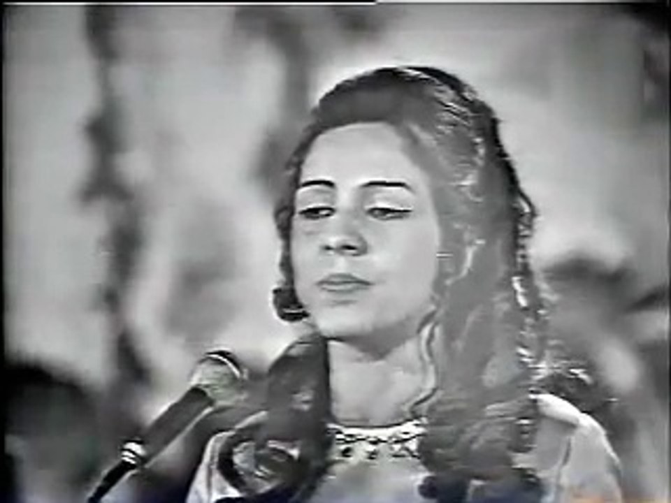 عفاف راضي - وحدي قاعدة في البيت - حفلة  رائع