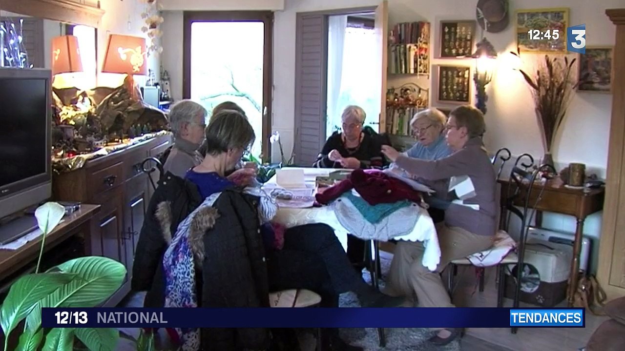 Initiative : elles tricotent pour les bébés issus de milieux défavorisés