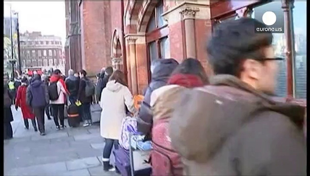 Brennender Laster im Eurotunnel stoppt Zugverkehr unter Ärmelkanal