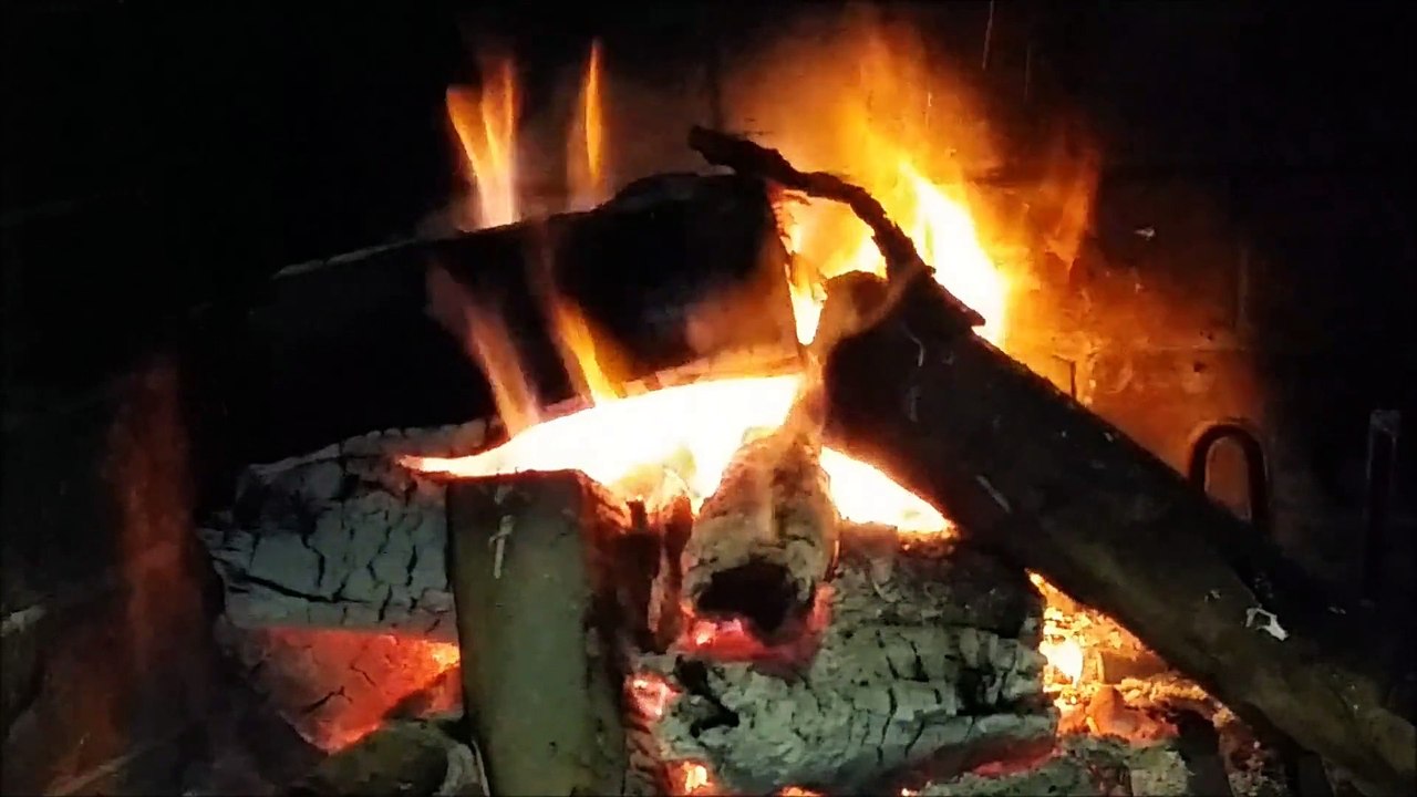 ☆ Simply the Best Fireplace Fire with 'Hot' Special Effects ~ Part 8 of 9 ~ HQ ~ HD