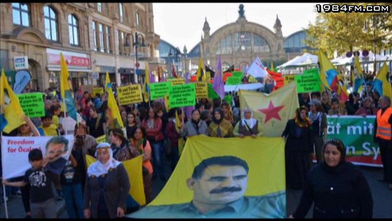 Ursula von der Leyen spielt mit dem Leben von Deutschen Touristen!!!