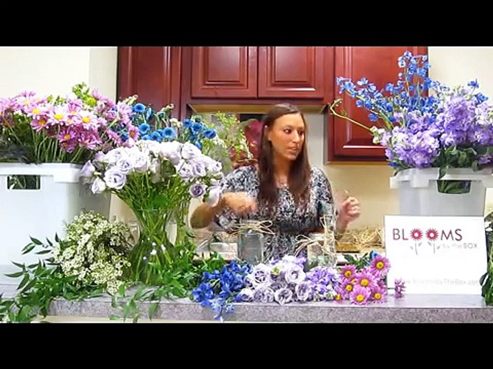 How to Make Rustic Wildflower Wedding Arrangements in Mason Jars!