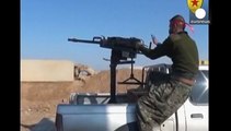 Syrie : soldats syriens et combattants kurdes s'affrontent pour la première fois