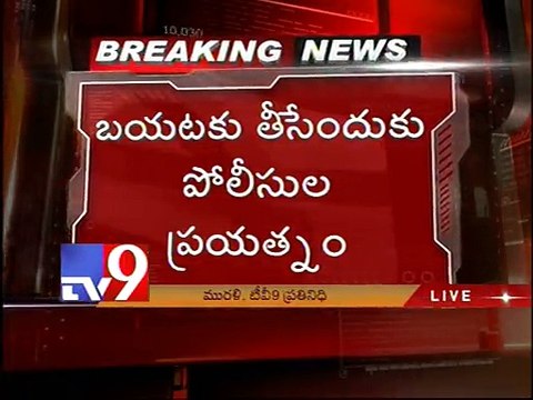 Private Volvo bus overturns in Nellore, minor injuries reported