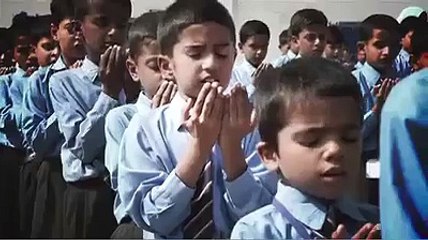 Bara Dushman Bana Phirta hai Bachon say jo Larta Hai -