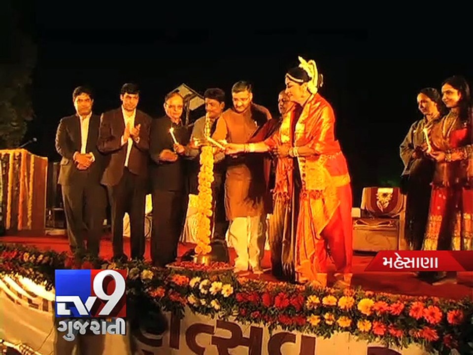 Witness the rich ethnicity of Gujarat at the Mo...