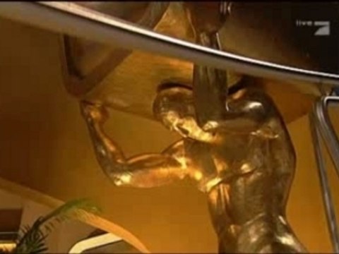 Gwen Stefani - Live What You Waiting For