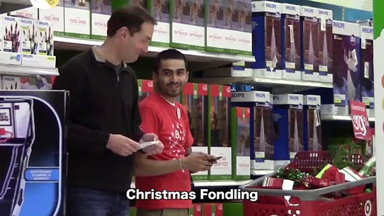 CHRISTMAS SHOPPING PRANK 2013