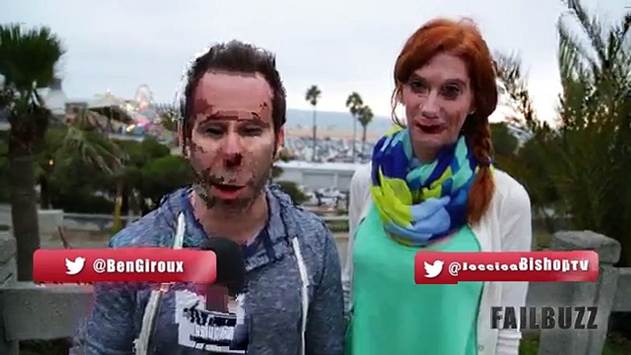 FAILBUZZ #3 - President Obama Records Rap Album