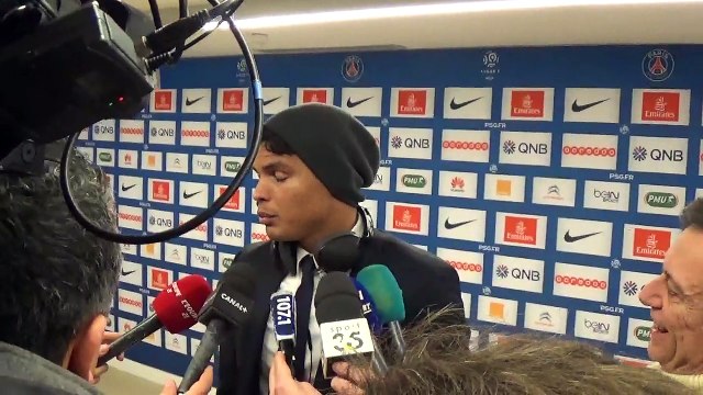 Thiago Silva en zone mixte après la victoire du PSG contre Evian (4-2)