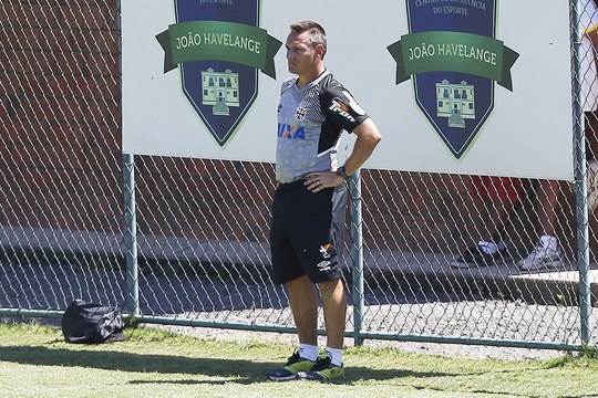 Doriva diz o que deu errado no Vasco contra Voltaço