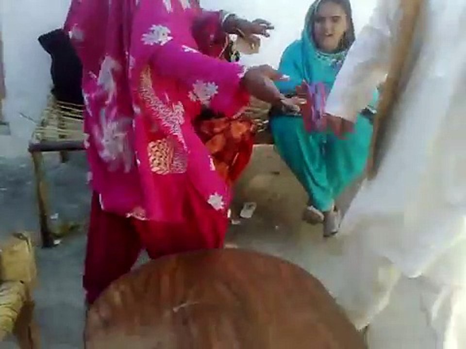 kohat sheraz funny dance.