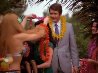 Fantasy Island- Mary Ann and Miss Sophisticate